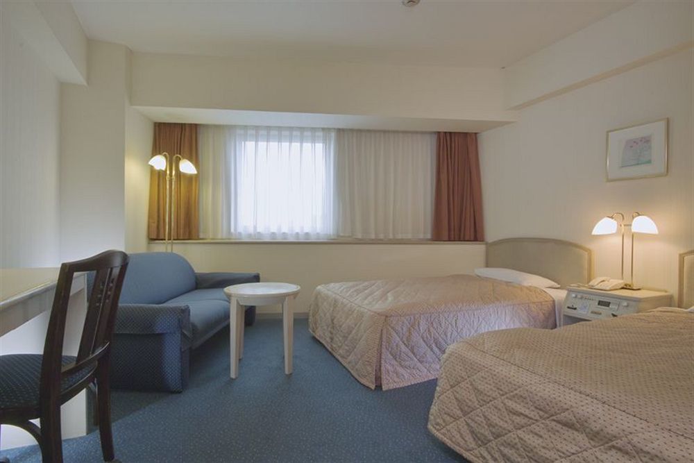 Yokohama Isezakicho Washington Hotel Екстериор снимка