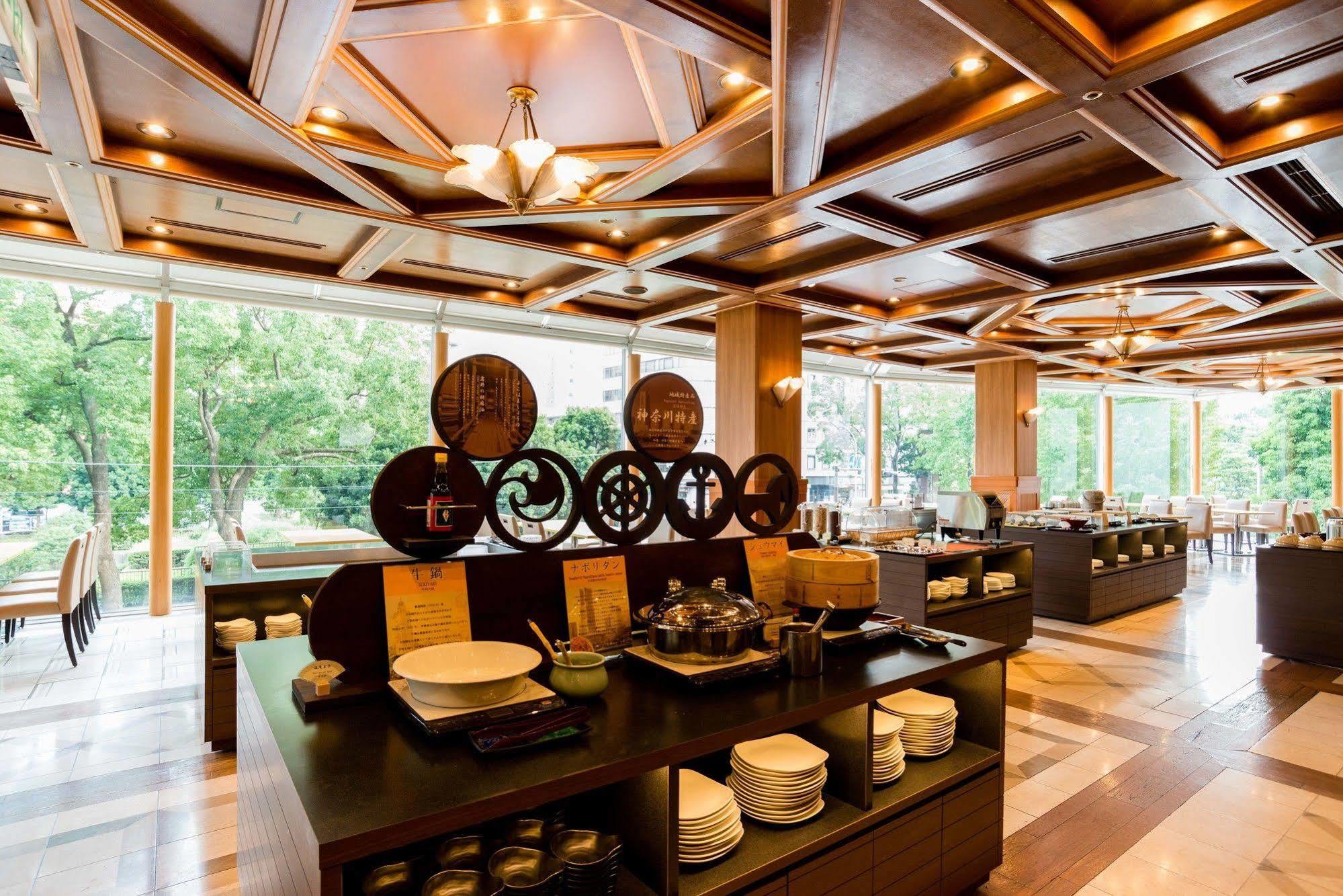 Yokohama Isezakicho Washington Hotel Екстериор снимка