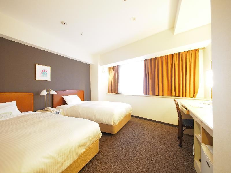 Yokohama Isezakicho Washington Hotel Екстериор снимка