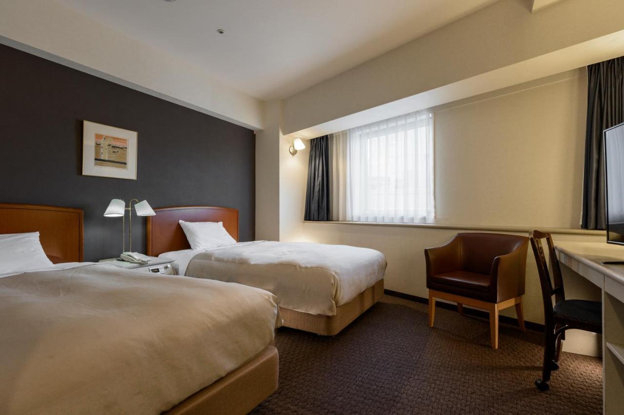 Yokohama Isezakicho Washington Hotel Екстериор снимка