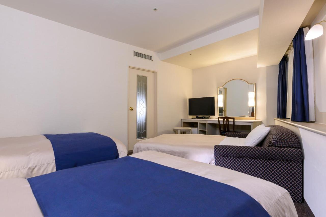Yokohama Isezakicho Washington Hotel Екстериор снимка